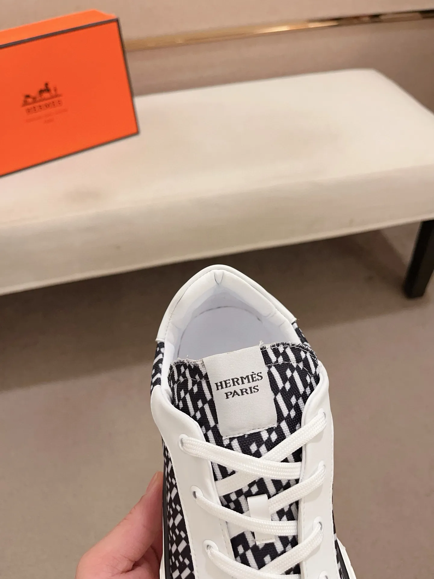 Men's clothing and shoes💰: 440💰《HERMES》【Classic Original Version】Hermès; Top 🔝 Purchasing Agency 🔍🔍Latest 🇺🇸Sold simultaneously at counters, original imported from Italy ▲▲Cow leather▲ ▲Exquisite workmanship (Italian 🇮🇹imported water-dyed 🐂cowhide lining) sole: original sole provided by the original factory, ⚠️exclusive double-layer activity·TPR·rubber·combined molded outsole; Code number: 38-46